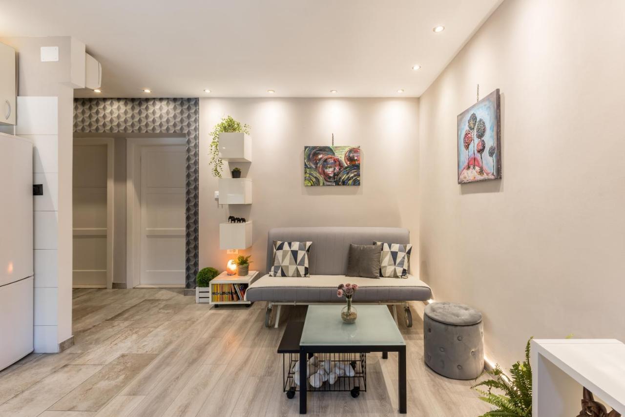 Artistic Chill Art Apartment 2+2.Centar Of Split. Εξωτερικό φωτογραφία